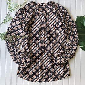 Talbots printed pullover blue peach top tan